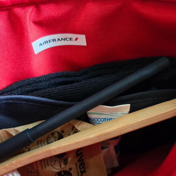Air France Business Class Amenity Kit New 2024 - Picture 3 of 3